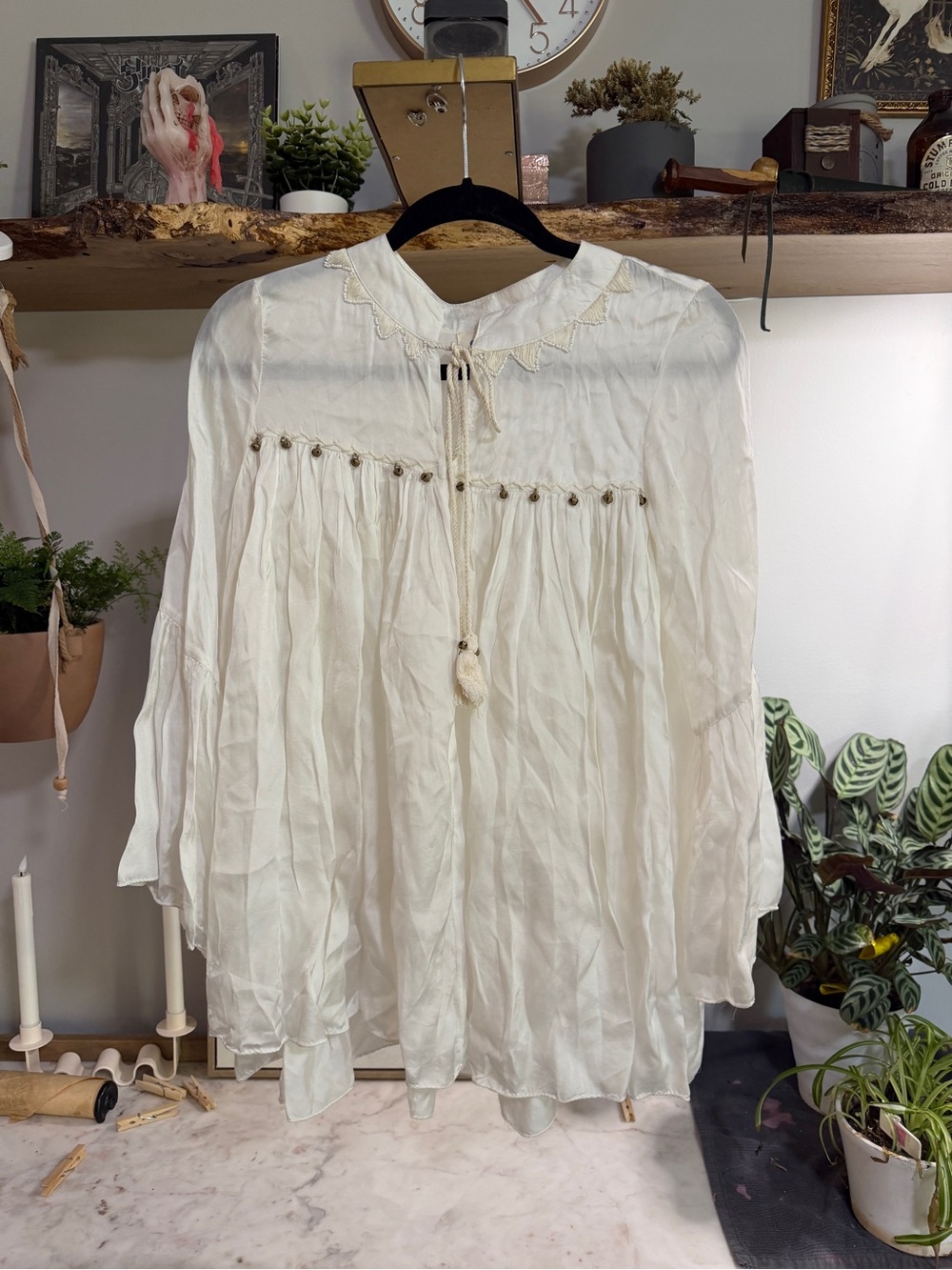 Sluiz. Ibiza Bohemian Tassel Tie Ivory Peasant Blouse with Bells